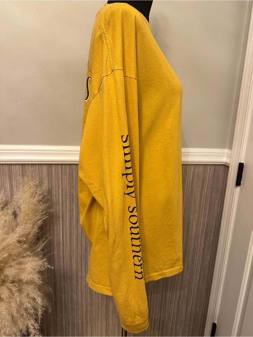 Simply Southern Collection Nurse Bee Kind Long Sleeve Graphic Tee XL Mustard - Picture 7 of 10